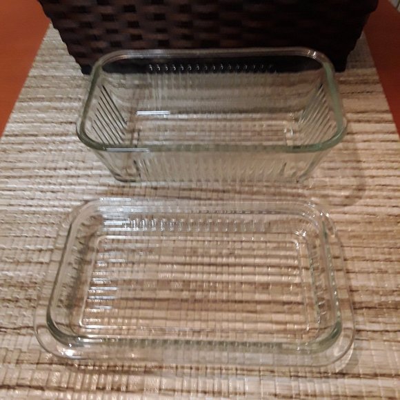 Simple Dining 4 in 1 Clear Glass Covered Butter Dish - Picture 6 of 7
